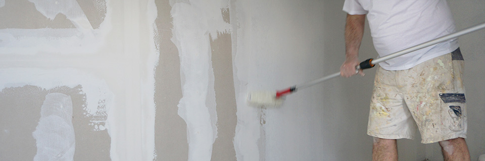 Gipskarton streichen - Trockenbaufarbe im Einsatz - Anleitung & Tipps