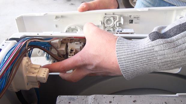 Gorenje Waschmaschine Tür Geht Nicht Auf Gorenje Waschmaschine reparieren: Wenn die Sicherung immer raus fliegt