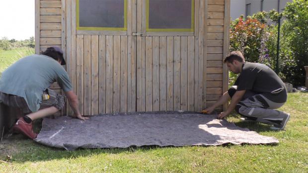 Gartenhaus neu streichen Grundieren und Lasieren Anleitung diybook.de