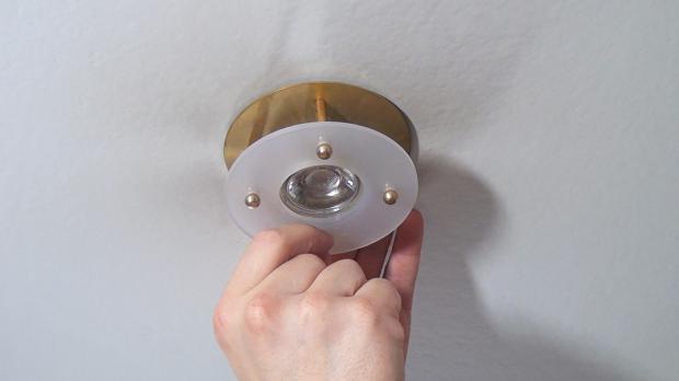 Kann Man 12v Halogen Durch Led Ersetzen 12-Volt-Halogenstrahler durch LED-Strahler ersetzen - Anleitung
