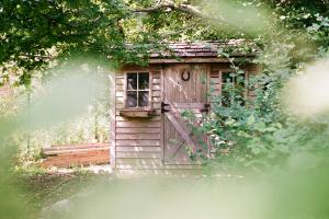 Vom Plan zum fertigen Gartenhaus: Welche Kosten kommen auf einen zu?